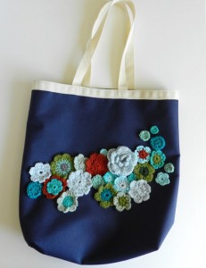 upcycled canvas bag with crochet