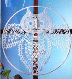 crochet owl suncatcher