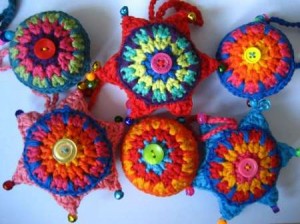 cro colorful thread ornaments 1213