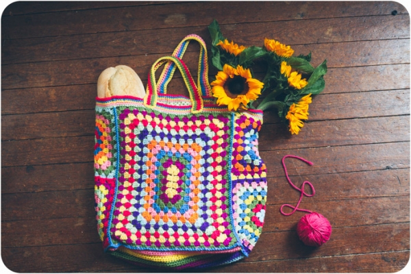 crochet-granny-tote-shopping-fashion-style