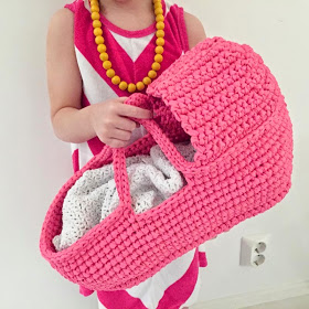 crochet-baby-basket