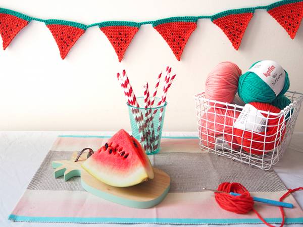 crochet-watermelon-garland