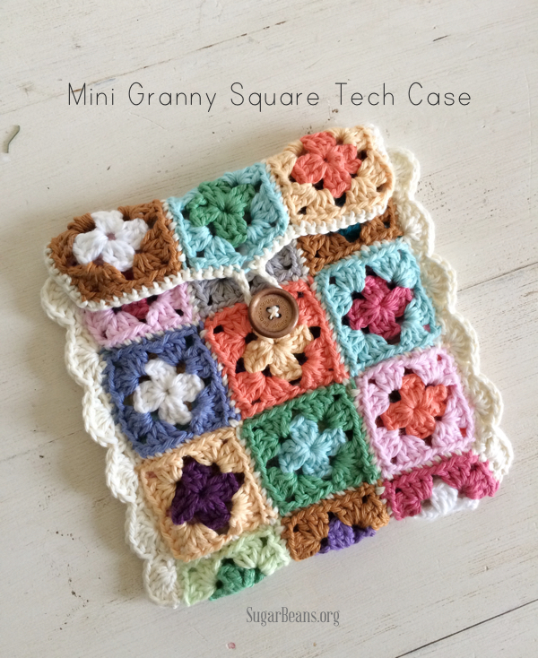 Mini+granny+square+tech+case+tutorial.+SugarBeans.org