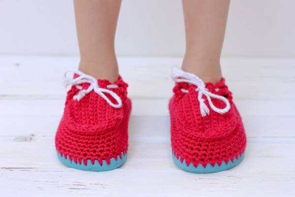 crochet-toddler-slippers-flip-flop-soles-22