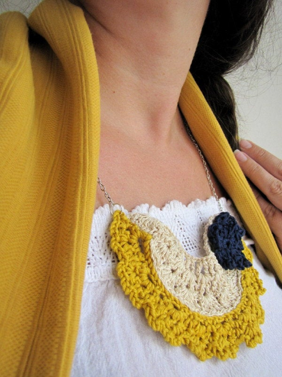 Crocheting with Ease: A Review of BCMRUN Crochet Hooks for Arthritic Hands  – Crochet
